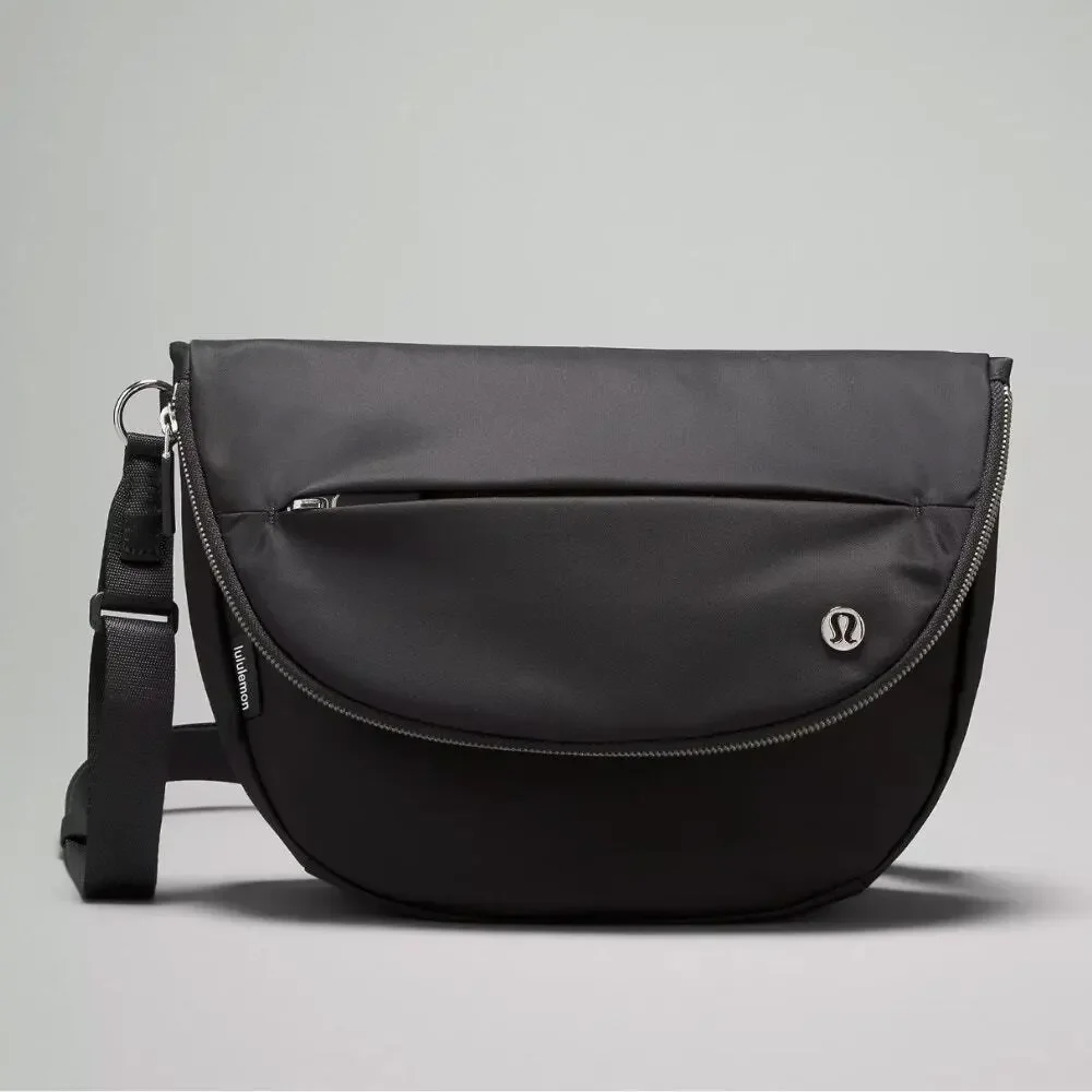 NEW Lululemon All Night Festival Crossbody Belt Bag 5L - Black/Silver